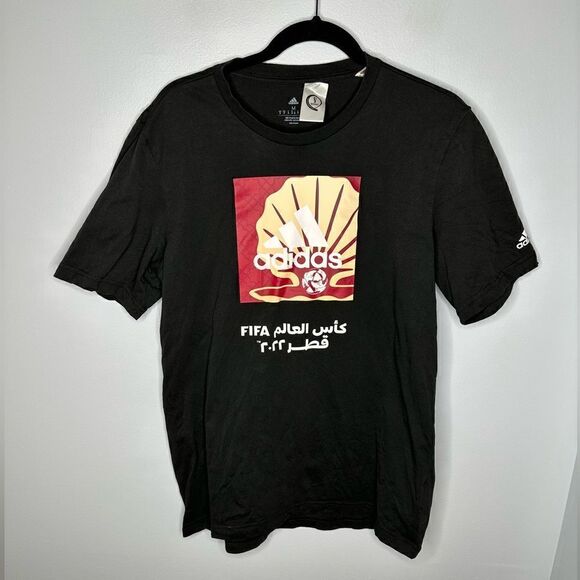 Adidas men’s black Fifa World Cup 2022 T-shirt Medium - Picture 1 of 4